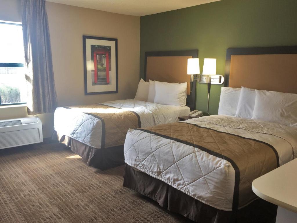 Room image 1
