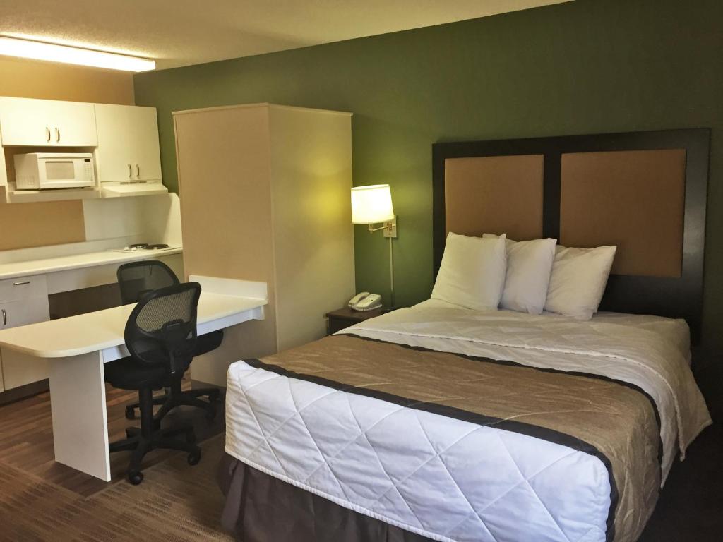 Room image 3